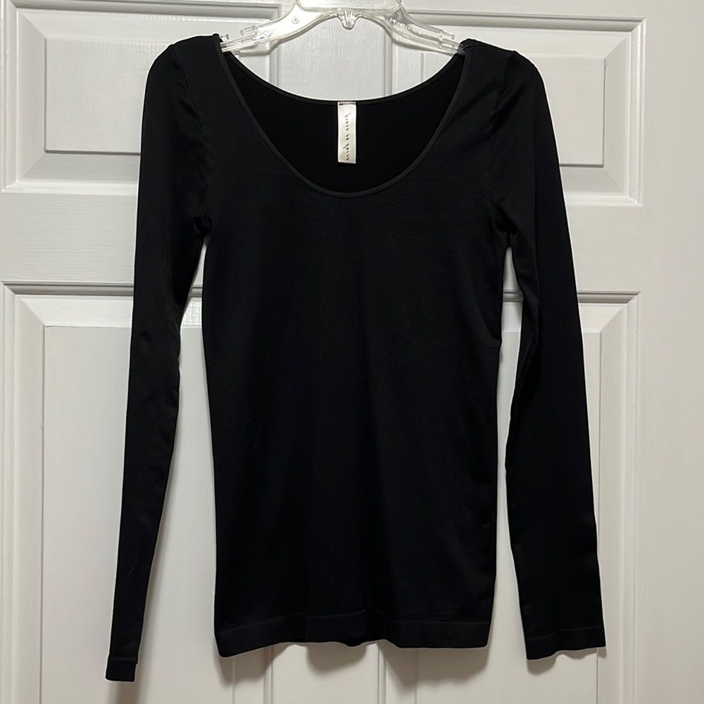 Dance in Paris layering top like new Condition